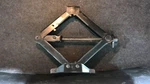 Dart 2013 Jack 387560 Used. Price: $84.90.