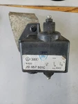 Speedometer Egr Counter Box 80-91 Vw Vanagon T3 Genuine Oem 251 957 901 Used. Price: $40.00.