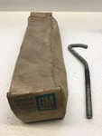 Gm Nos 1961-64 Oldsmobile Cutlass F85 442 Spare Tire Hold Down Rod 9777719 New. Price: $18.00.